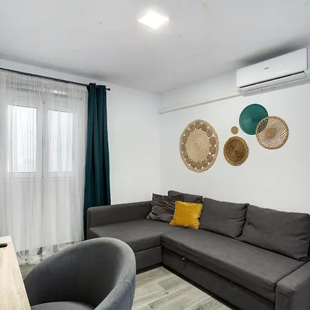 Apartment The Greey's House C *
